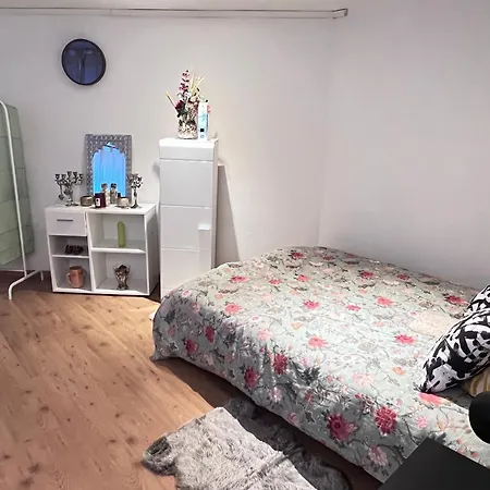 Cozy Flat Near Maastricht Heerlen Aachen Ubach-Palenberg