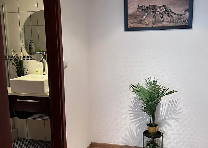 Cozy Flat Near Maastricht Heerlen Aachen * Ubach-Palenberg